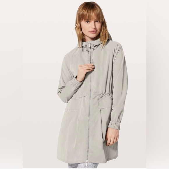 lululemon athletica Jackets & Blazers - Lululemon Pack & Glyde Jacket / Dark Chrome Hooded Wind Water Resistant Jacket
